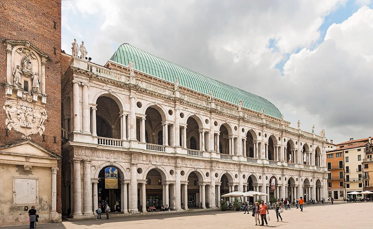 Basilica Palladiana in Piazza dei Signori a Vicenza, area servita da Digitaflix per la SEO locale