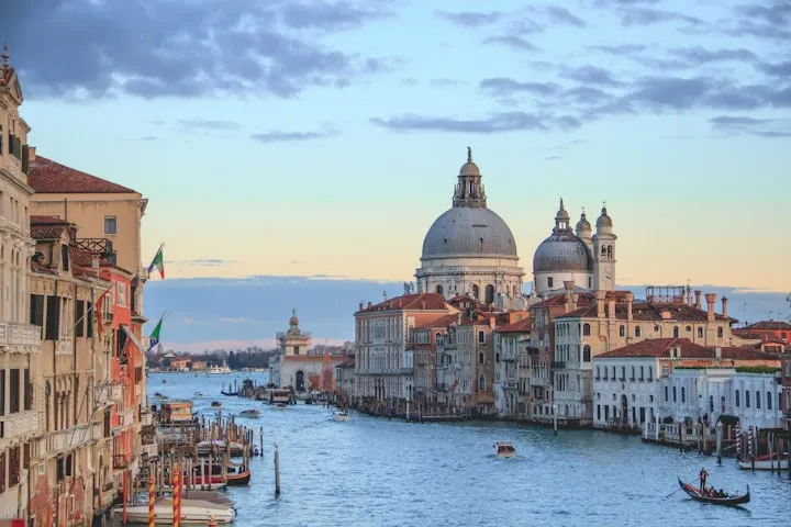 Veduta di una città storica del Veneto